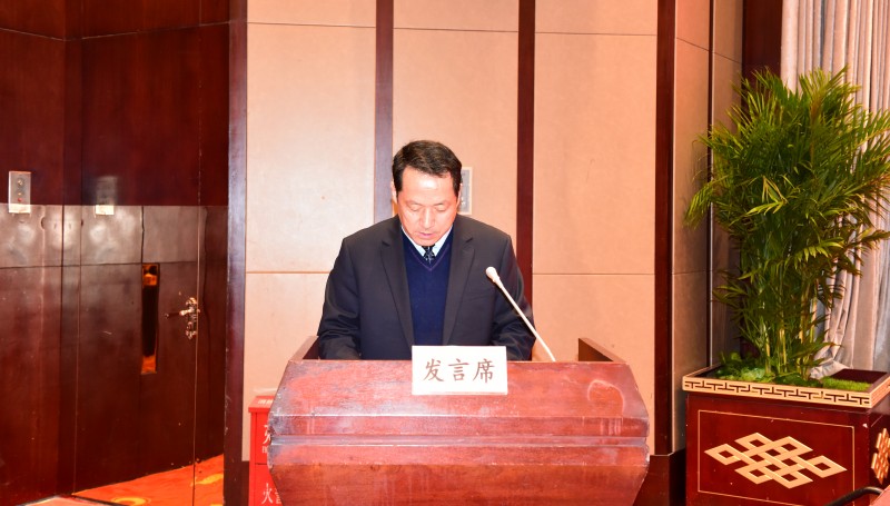 3.党委书记、董事长、总经理姬永涛作公司行政工作报告。.JPG